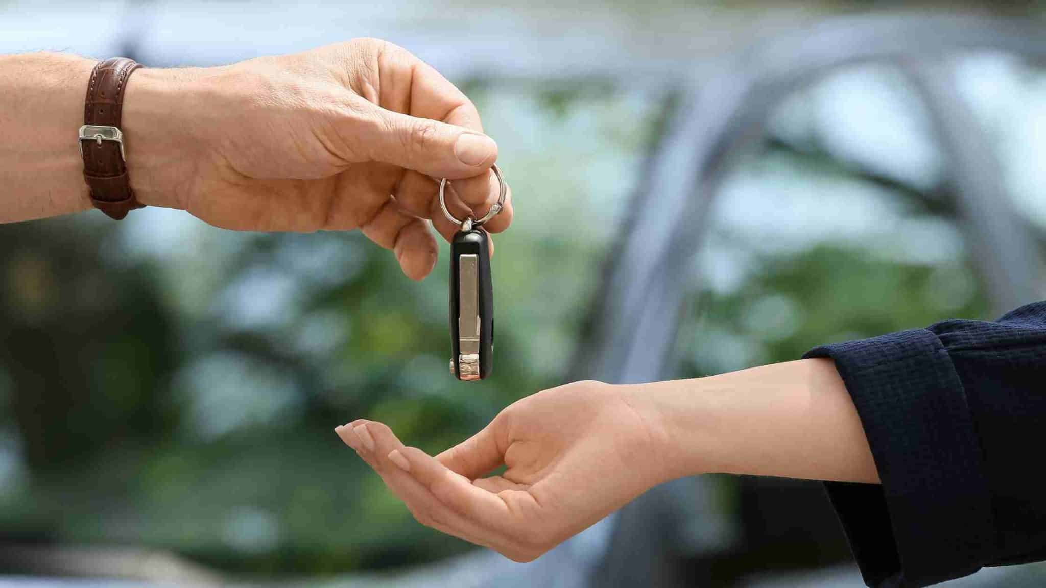 Gagner de l’argent à la maison : 11 idées rentables en 2025
