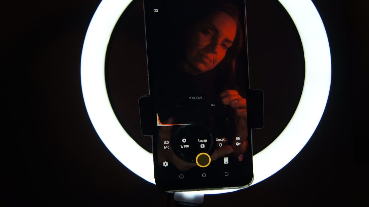 Devenir créateur UGC et produire des vidéos pour les marques