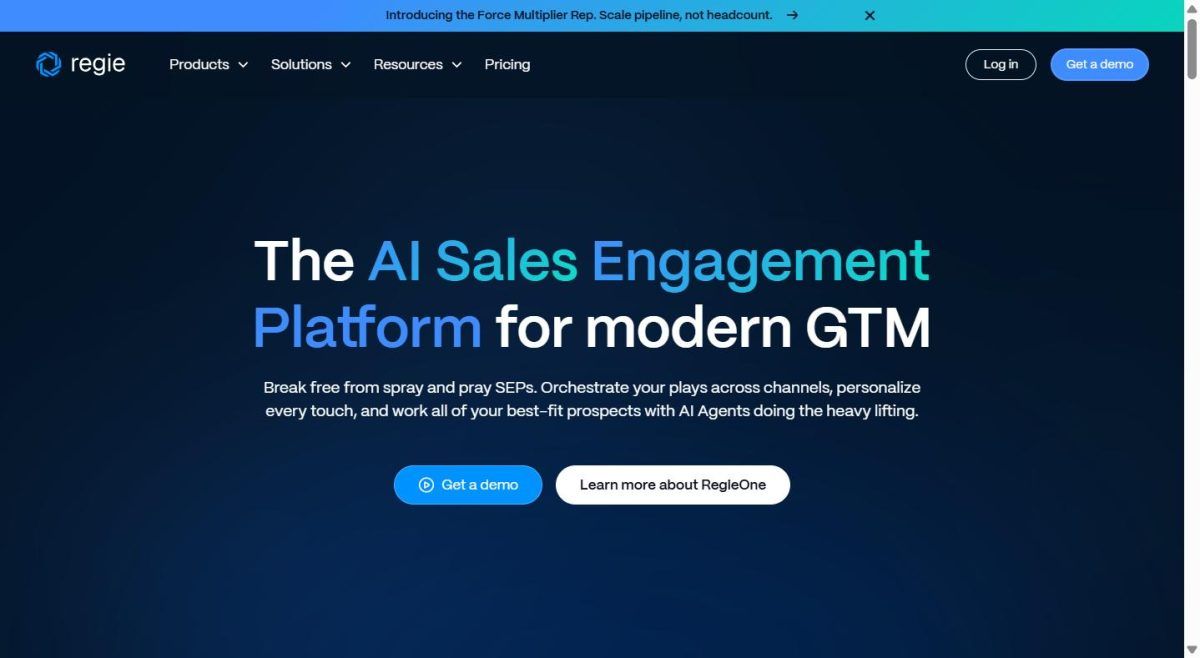 Capture d'écran du site officiel Regie.ai, la plateforme d'engagement commercial IA RegieOne pour la prospection